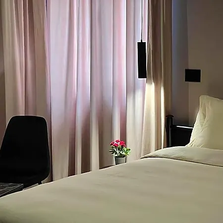 Rex Boutique Tirana