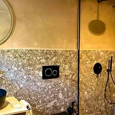 Rex Boutique Hotel